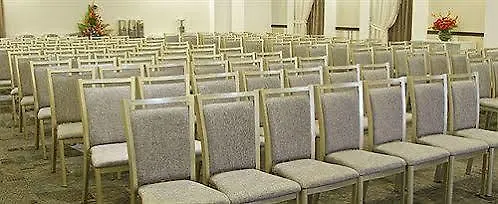 קראקס Hotel Altamira Village